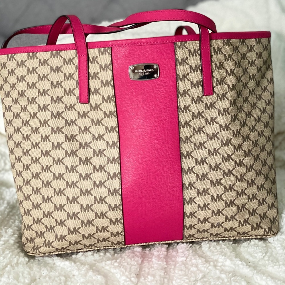 Michael Kors Tote